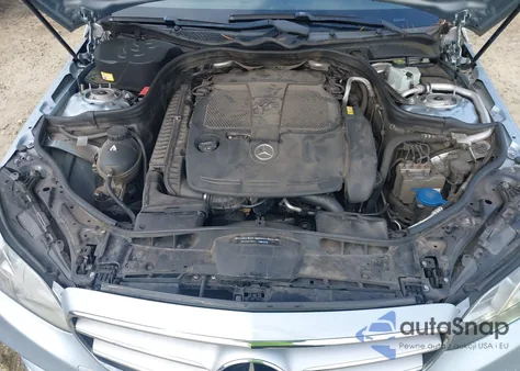 2015 Mercedes-Benz E 350 4Matic из США, поврежденный, VIN WDDHF8JB9FB113576